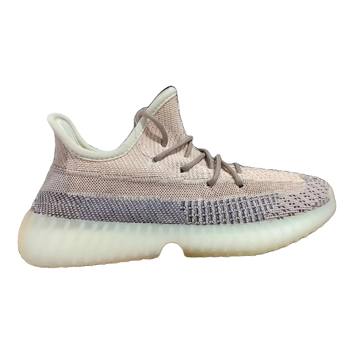 Yeezy Boost 350 Sneakers Clay