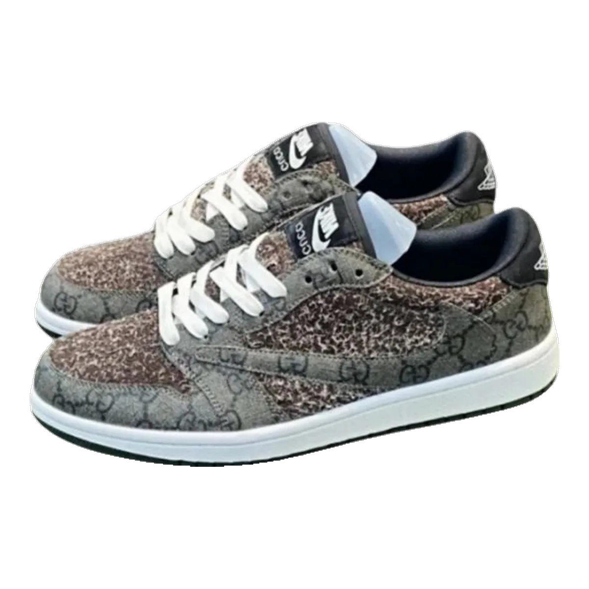 Gucci GG Low Sneakers